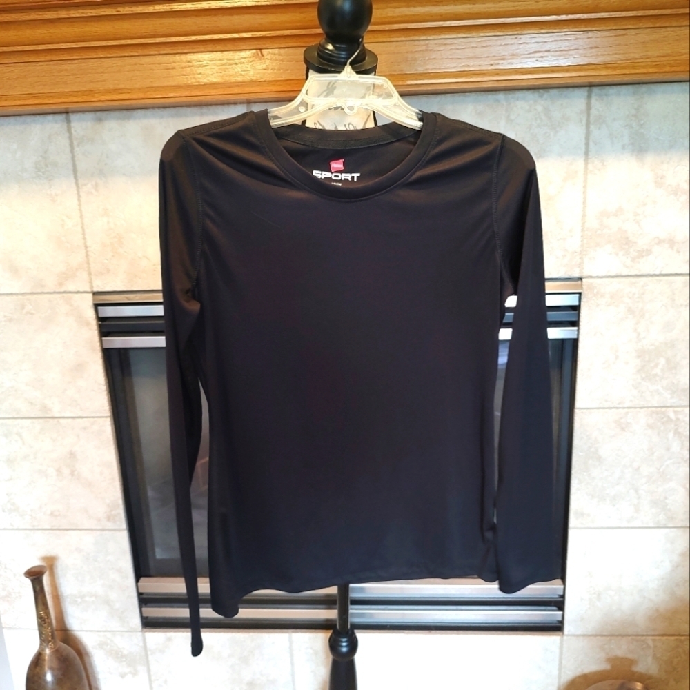 💥 3/$20 Hanes Sport Small Long Sleeve Activewear Top!